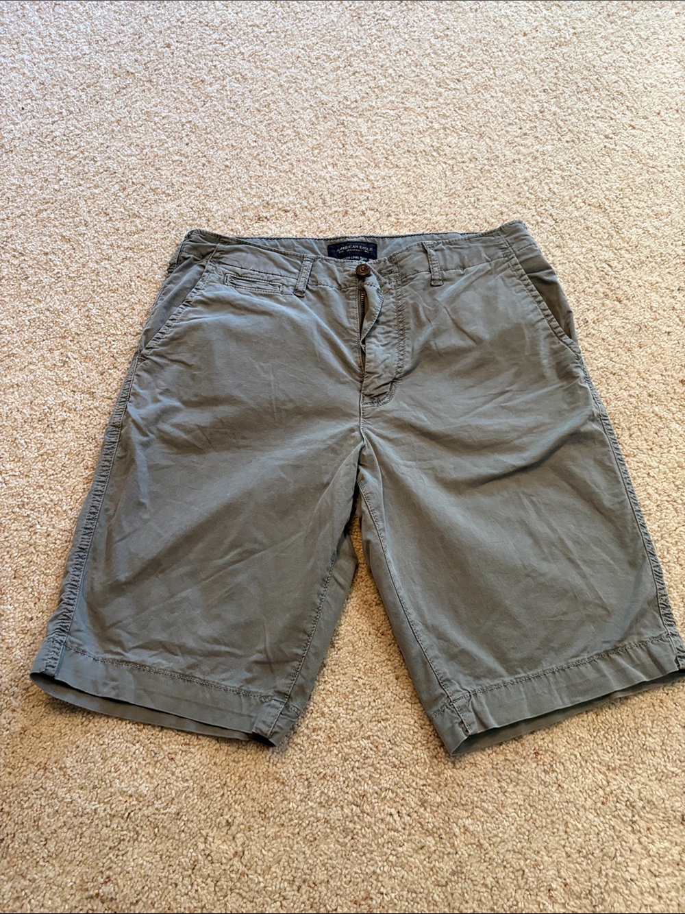 American Eagle Chino Shorts size 32w